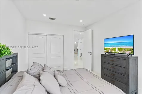 3188 NE 211th Terrace Aventura FL 33180
