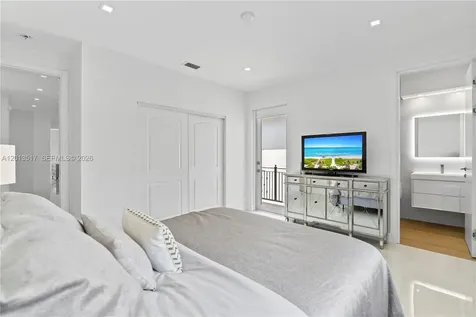 3188 NE 211th Terrace Aventura FL 33180