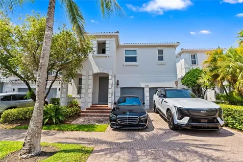3188 NE 211th Terrace Aventura FL 33180