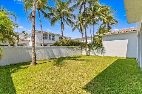3188 NE 211th Terrace Aventura FL 33180