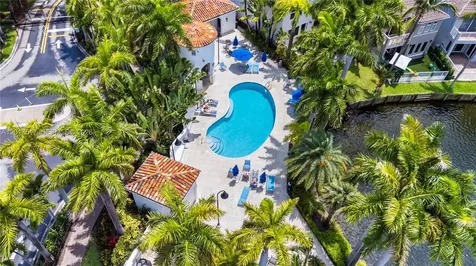 3188 NE 211th Terrace Aventura FL 33180
