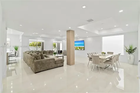 3188 NE 211th Terrace Aventura FL 33180