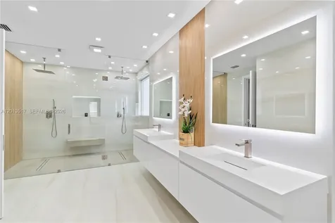 3188 NE 211th Terrace Aventura FL 33180