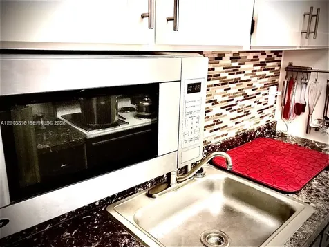 900 SW 11th Avenue Hallandale Beach FL 33009