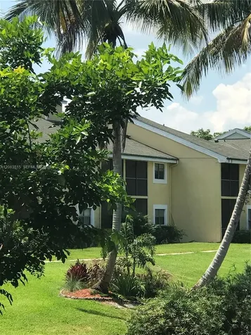 4044 NW 87th Avenue Sunrise FL 33351