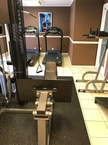 4044 NW 87th Avenue Sunrise FL 33351