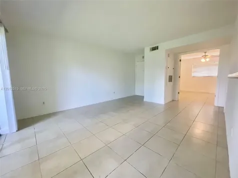 4044 NW 87th Avenue Sunrise FL 33351