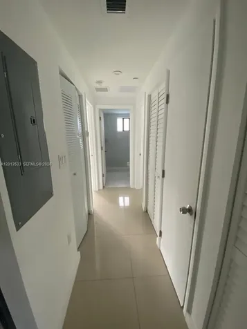 423 E 27th Street Hialeah FL 33013