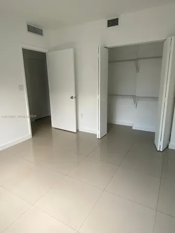 423 E 27th Street Hialeah FL 33013