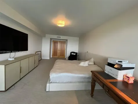 Sunny Isles Beach FL 33160