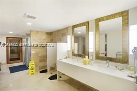 Sunny Isles Beach FL 33160