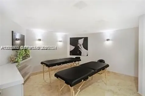 Sunny Isles Beach FL 33160