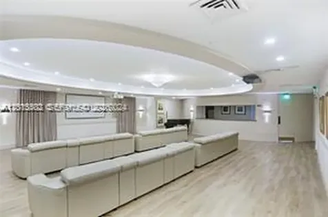 Sunny Isles Beach FL 33160