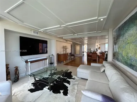 Sunny Isles Beach FL 33160