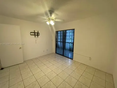 809 NE 199th Street Miami FL 33179