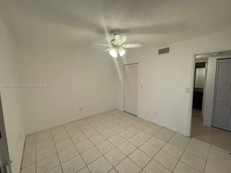 809 NE 199th Street Miami FL 33179