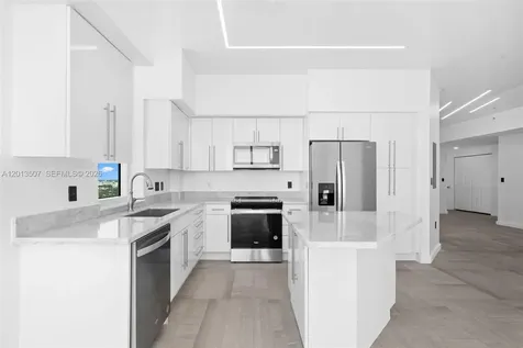 1745 E Hallandale Beach Boulevard Hallandale Beach FL 33009