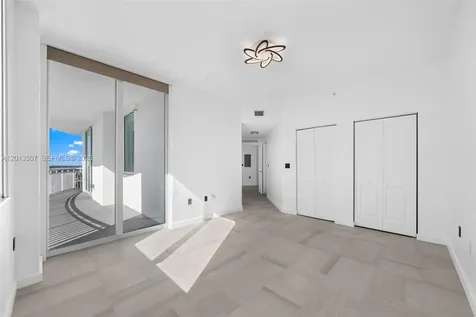 1745 E Hallandale Beach Boulevard Hallandale Beach FL 33009