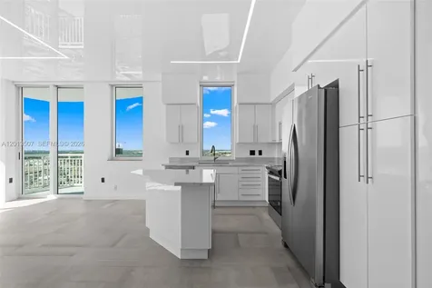 1745 E Hallandale Beach Boulevard Hallandale Beach FL 33009