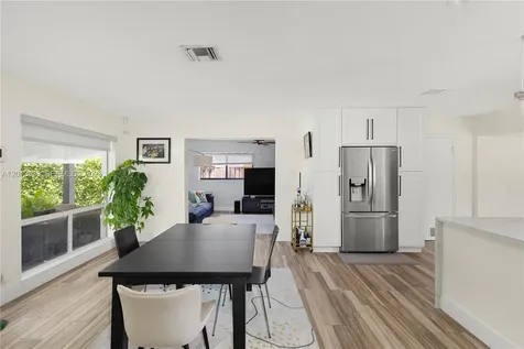 2716 NW 3rd Avenue Wilton Manors FL 33311