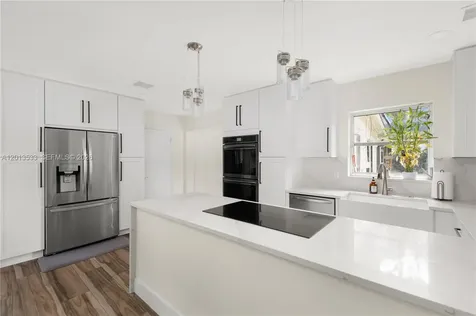 2716 NW 3rd Avenue Wilton Manors FL 33311