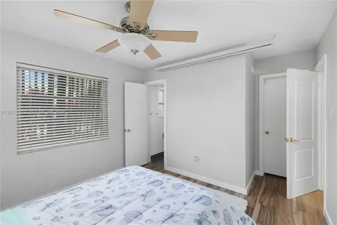 2716 NW 3rd Avenue Wilton Manors FL 33311