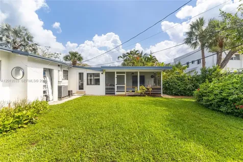 2716 NW 3rd Avenue Wilton Manors FL 33311