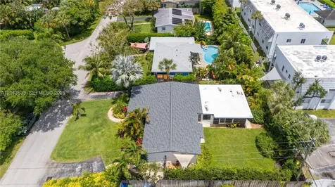 2716 NW 3rd Avenue Wilton Manors FL 33311