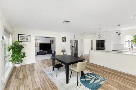 2716 NW 3rd Avenue Wilton Manors FL 33311