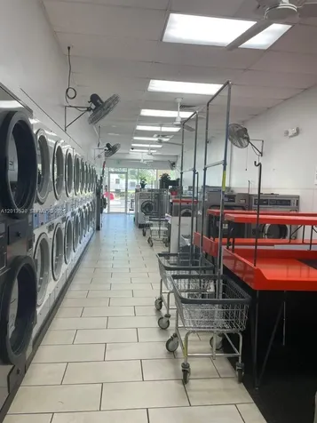 8170 W Mcnab North Lauderdale FL 33068