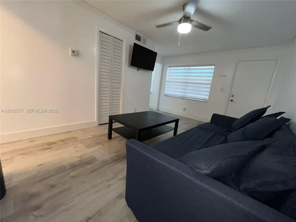 326 Wilson Street Hollywood FL 33019