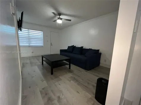 326 Wilson Street Hollywood FL 33019