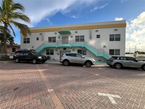 326 Wilson Street Hollywood FL 33019