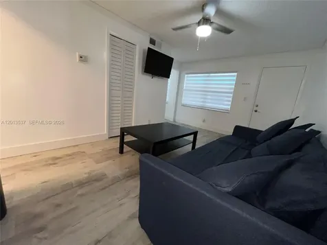 326 Wilson Street Hollywood FL 33019