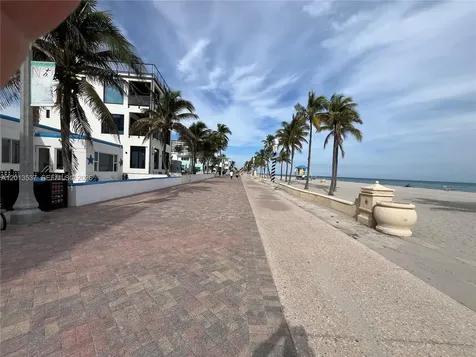 326 Wilson Street Hollywood FL 33019