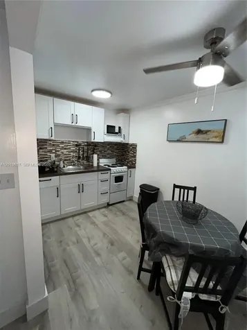 326 Wilson Street Hollywood FL 33019