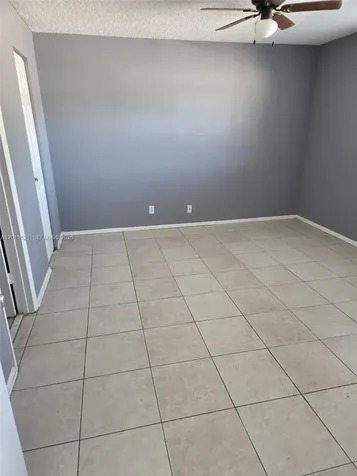 8040 N Colony Circle N Tamarac FL 33321