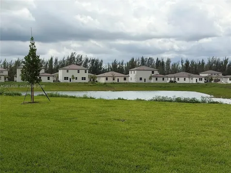 2384 SE 29th Drive Homestead FL 33035