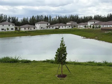 2384 SE 29th Drive Homestead FL 33035