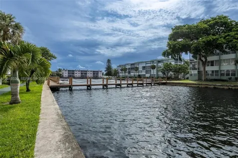 2741 Taft Street Hollywood FL 33020