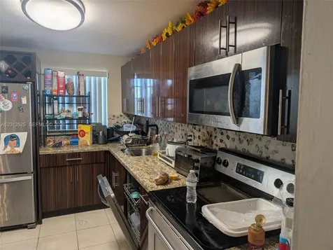 2741 Taft Street Hollywood FL 33020