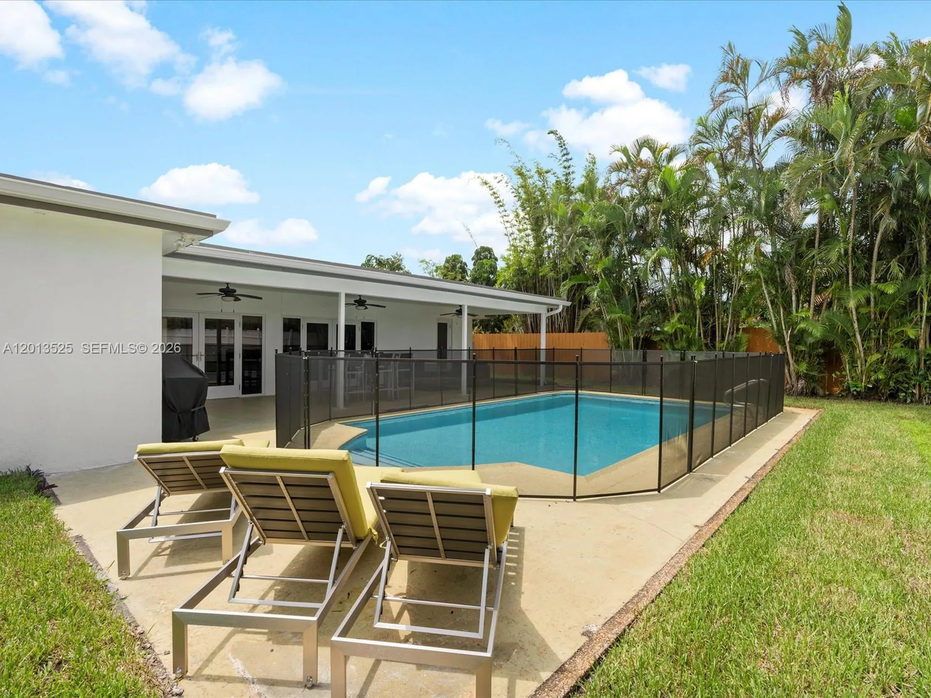 3721 N 55th Avenue Hollywood FL 33021