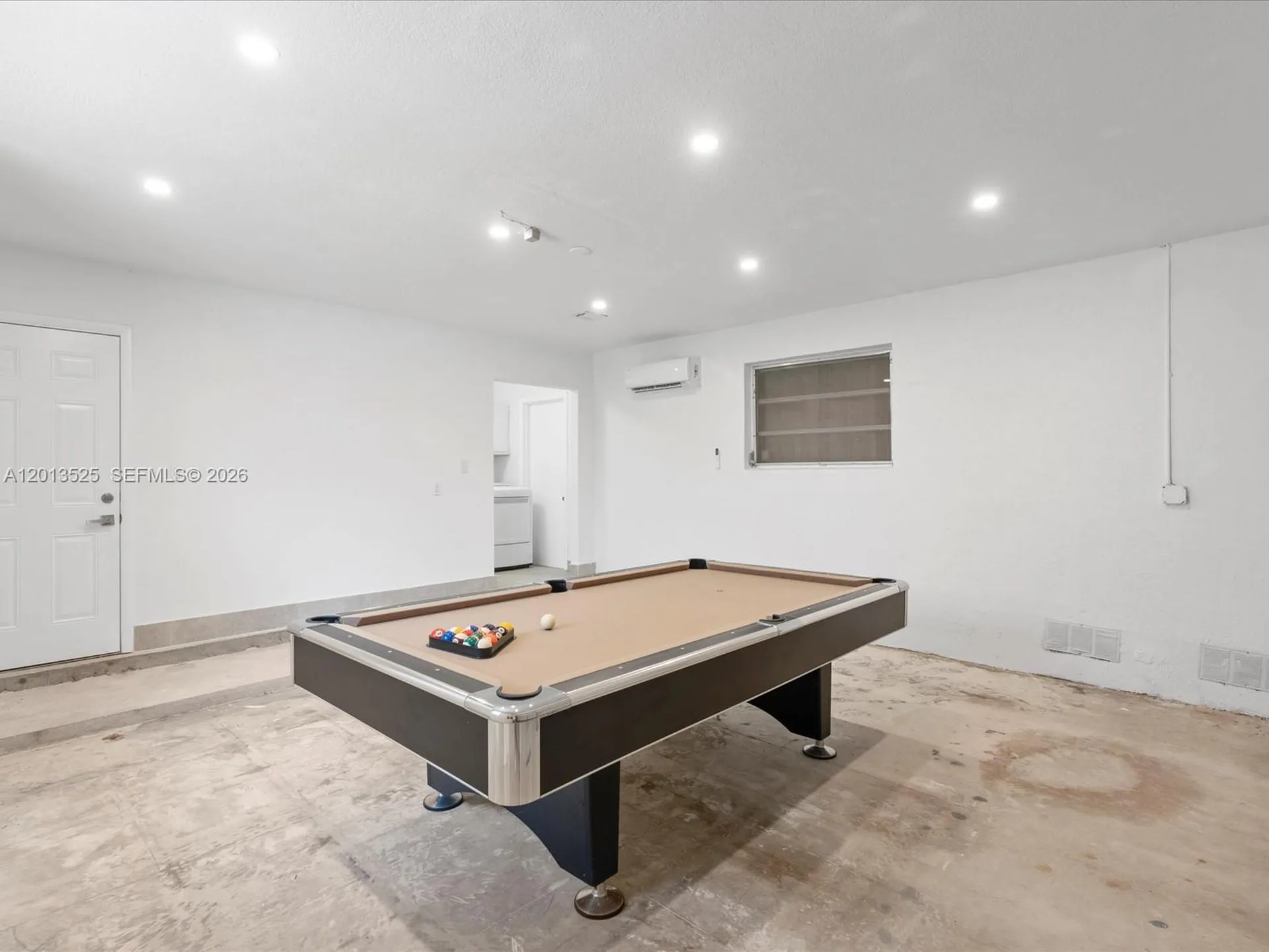 3721 N 55th Avenue Hollywood FL 33021