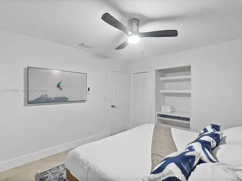 3721 N 55th Avenue Hollywood FL 33021