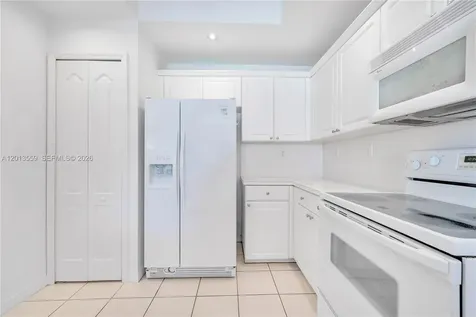 8912 W Flagler Street Miami FL 33174