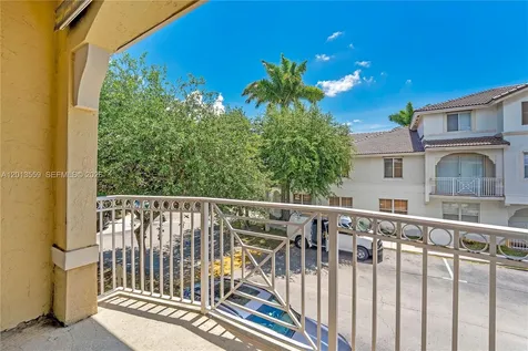 8912 W Flagler Street Miami FL 33174
