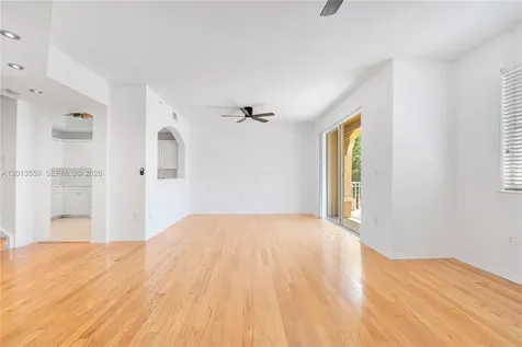 8912 W Flagler Street Miami FL 33174