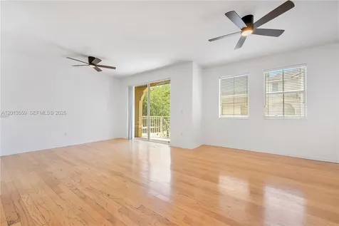 8912 W Flagler Street Miami FL 33174
