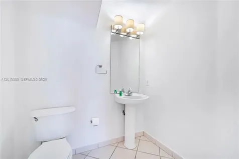 8912 W Flagler Street Miami FL 33174