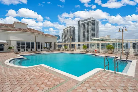511 SE 5th Avenue Fort Lauderdale FL 33301